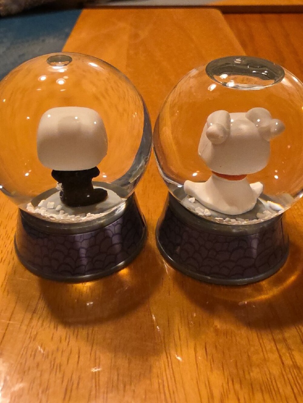 Nightmare Before Christmas Funko Snow Globe Set - White & Black - Picture 4 of 6